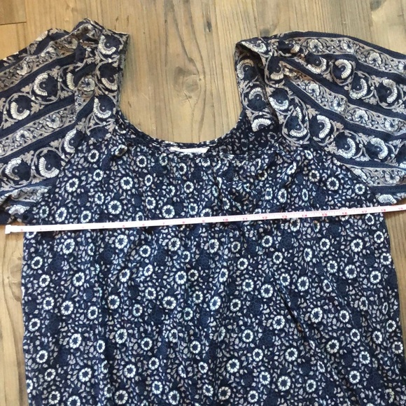 Lucky Brand Top - Picture 6 of 8